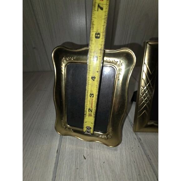 Vtg Gold Tone Ornate 5x7 Picture Frames Brass? Photo Memories Gallery Wall - Picture 8 of 8